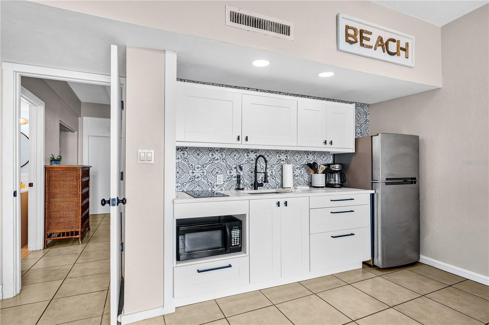 2301 S ATLANTIC AVE #106, DAYTONA BEACH SHORES, FL, 32118
