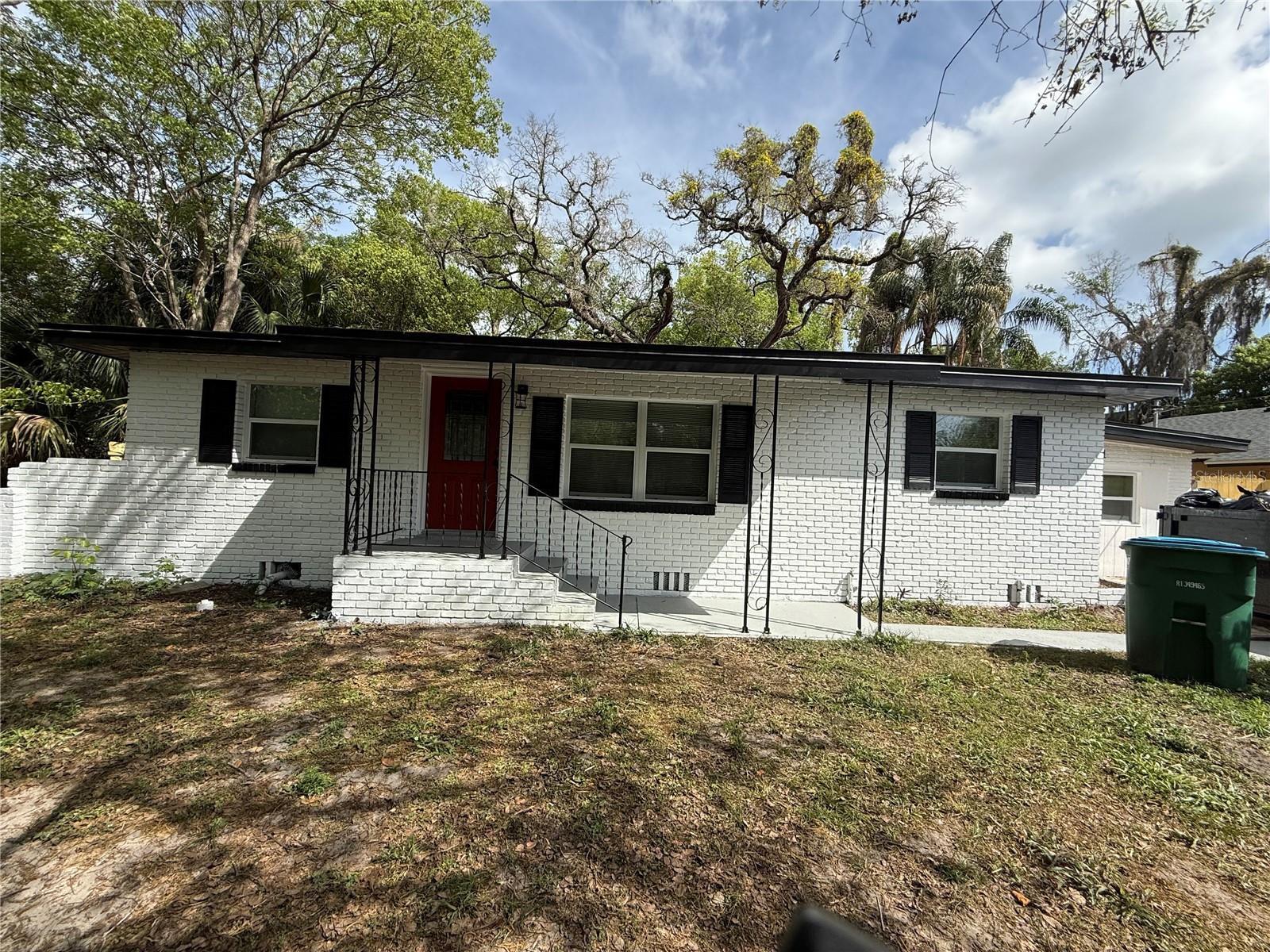 421 E WARREN AVE, LONGWOOD, FL, 32750