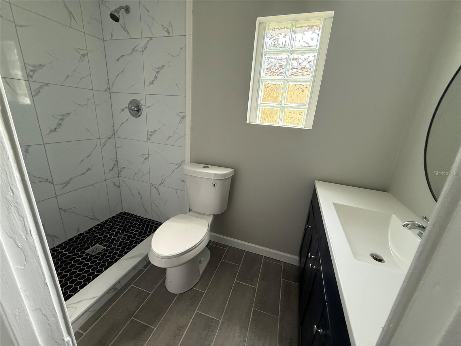 421 E WARREN AVE, LONGWOOD, FL, 32750