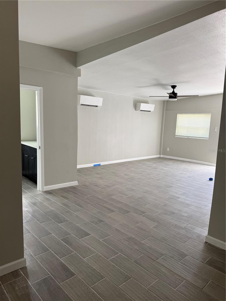 421 E WARREN AVE, LONGWOOD, FL, 32750