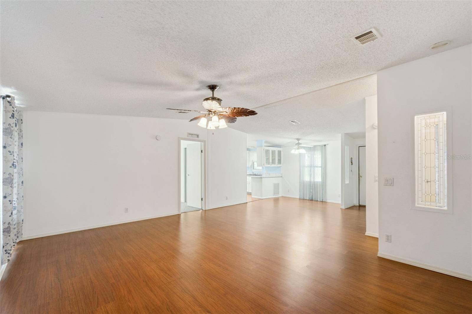42 MAPLEHURST AVE, DEBARY, FL, 32713