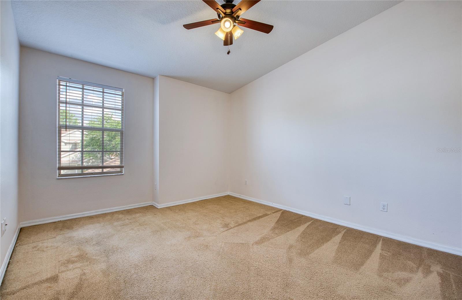 648 SPRING LAKE CIR, TARPON SPRINGS, FL, 34688
