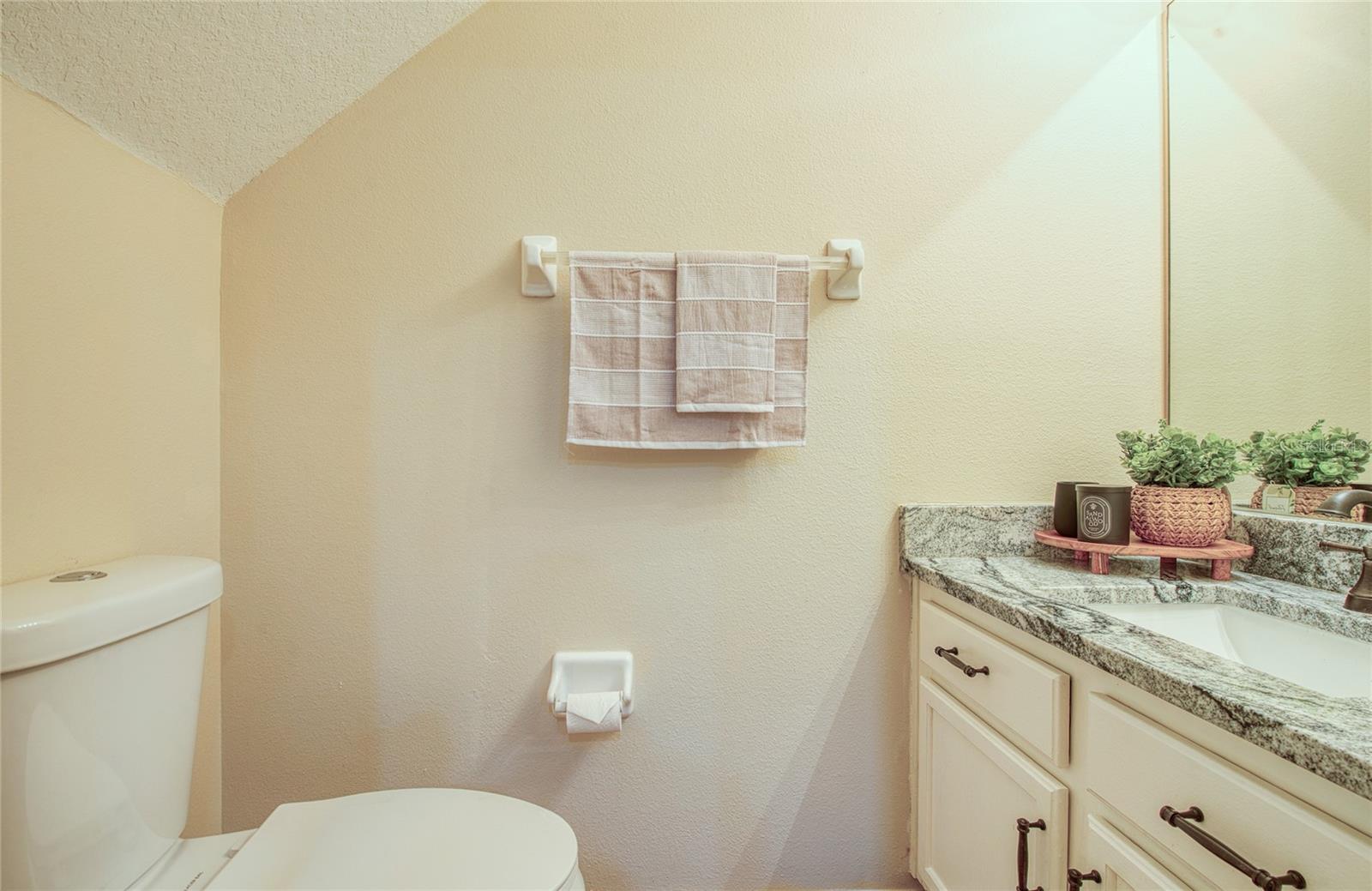 648 SPRING LAKE CIR, TARPON SPRINGS, FL, 34688