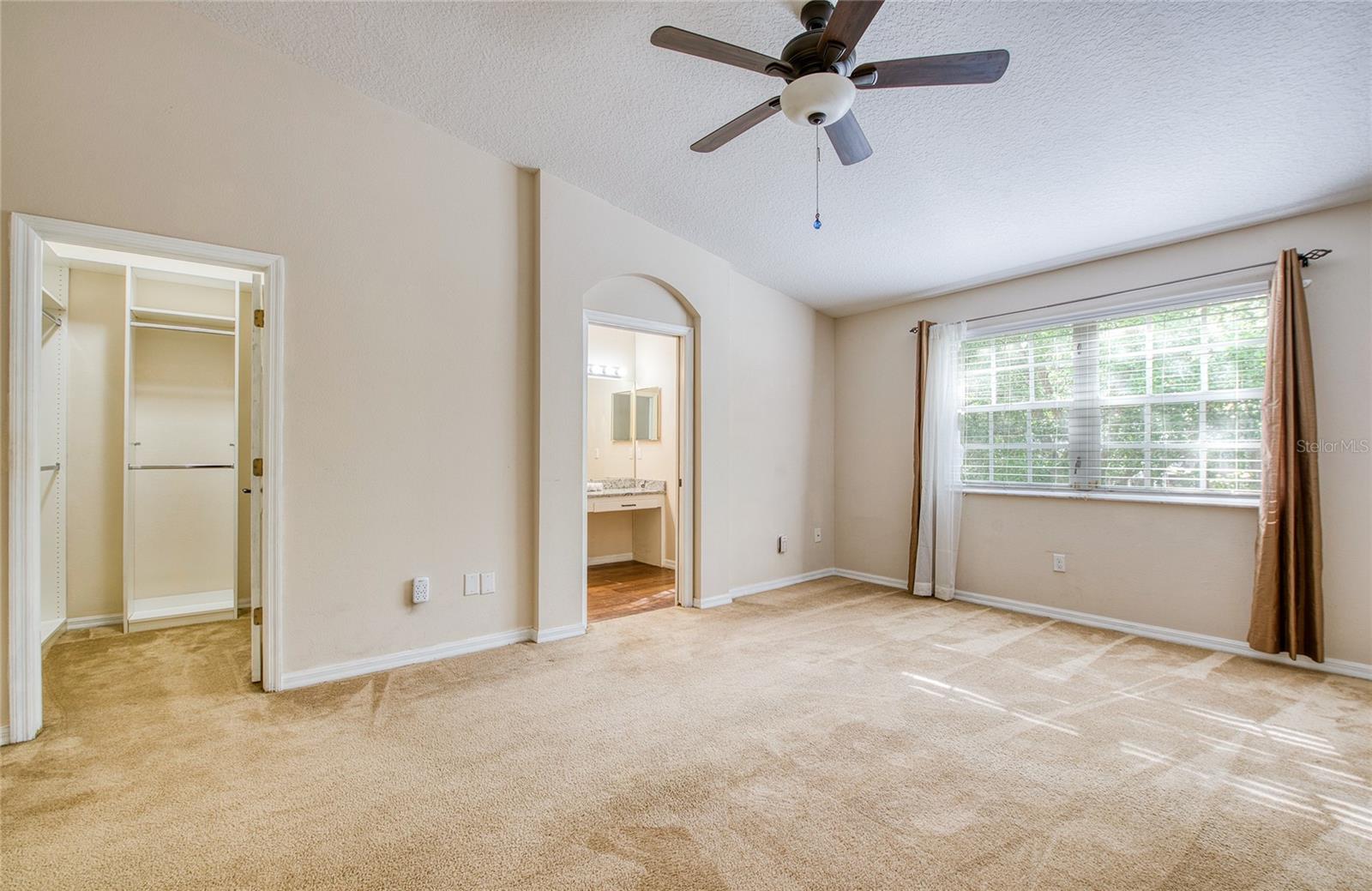 648 SPRING LAKE CIR, TARPON SPRINGS, FL, 34688