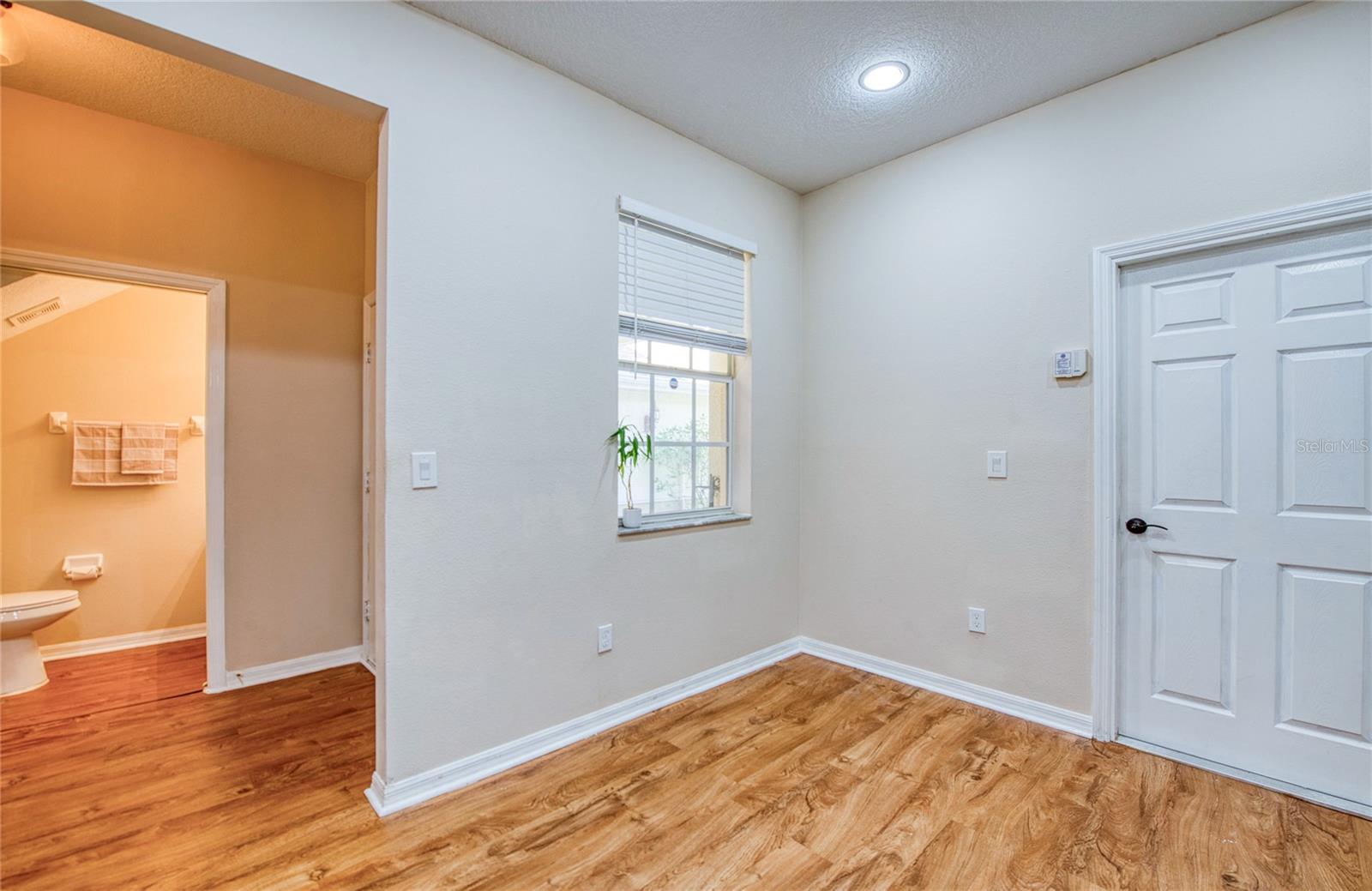 648 SPRING LAKE CIR, TARPON SPRINGS, FL, 34688