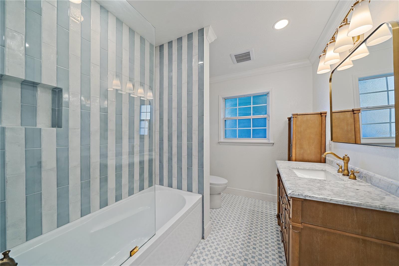 7746 WESTMORELAND DR, SARASOTA, FL, 34243