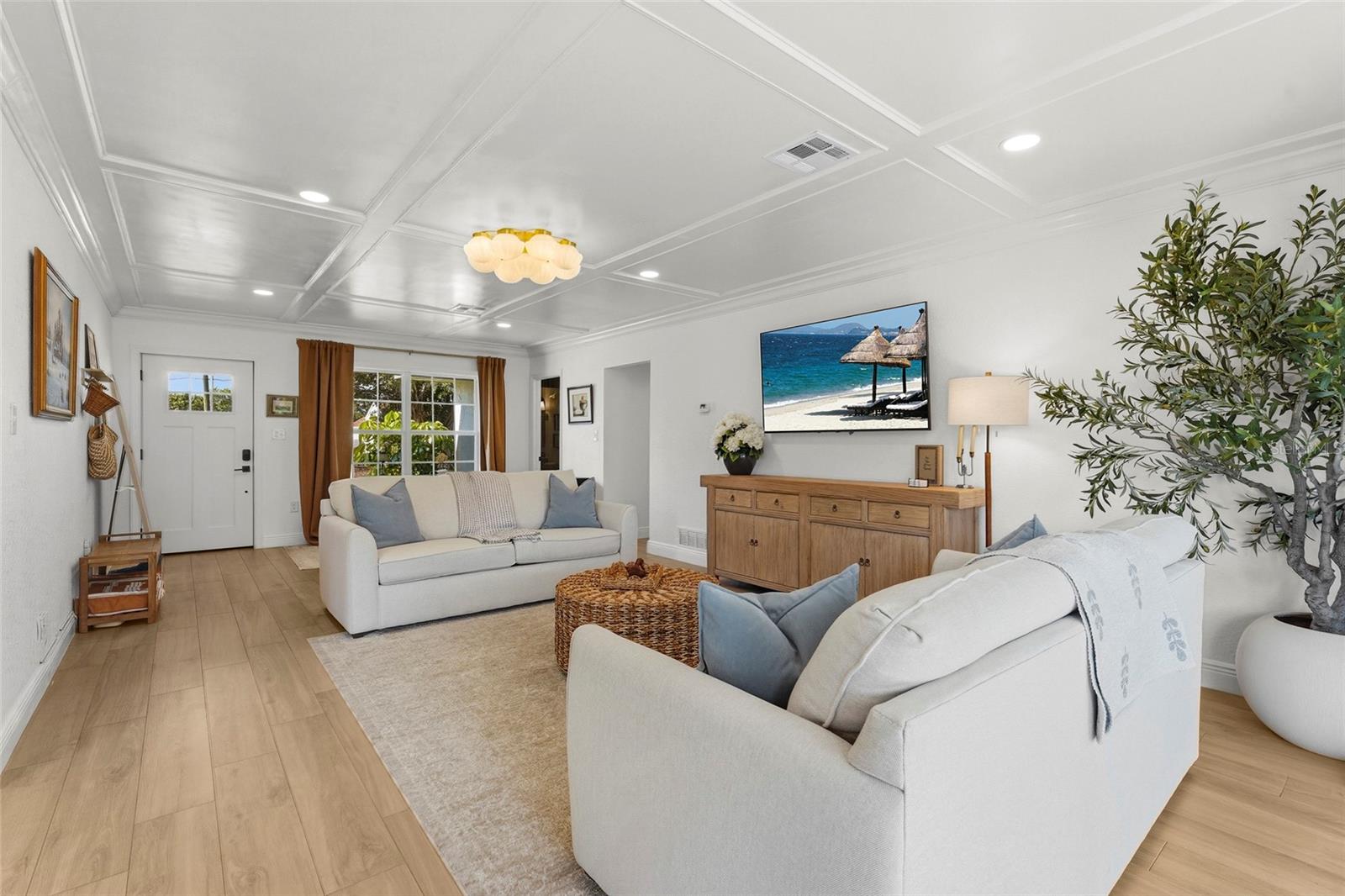 7746 WESTMORELAND DR, SARASOTA, FL, 34243