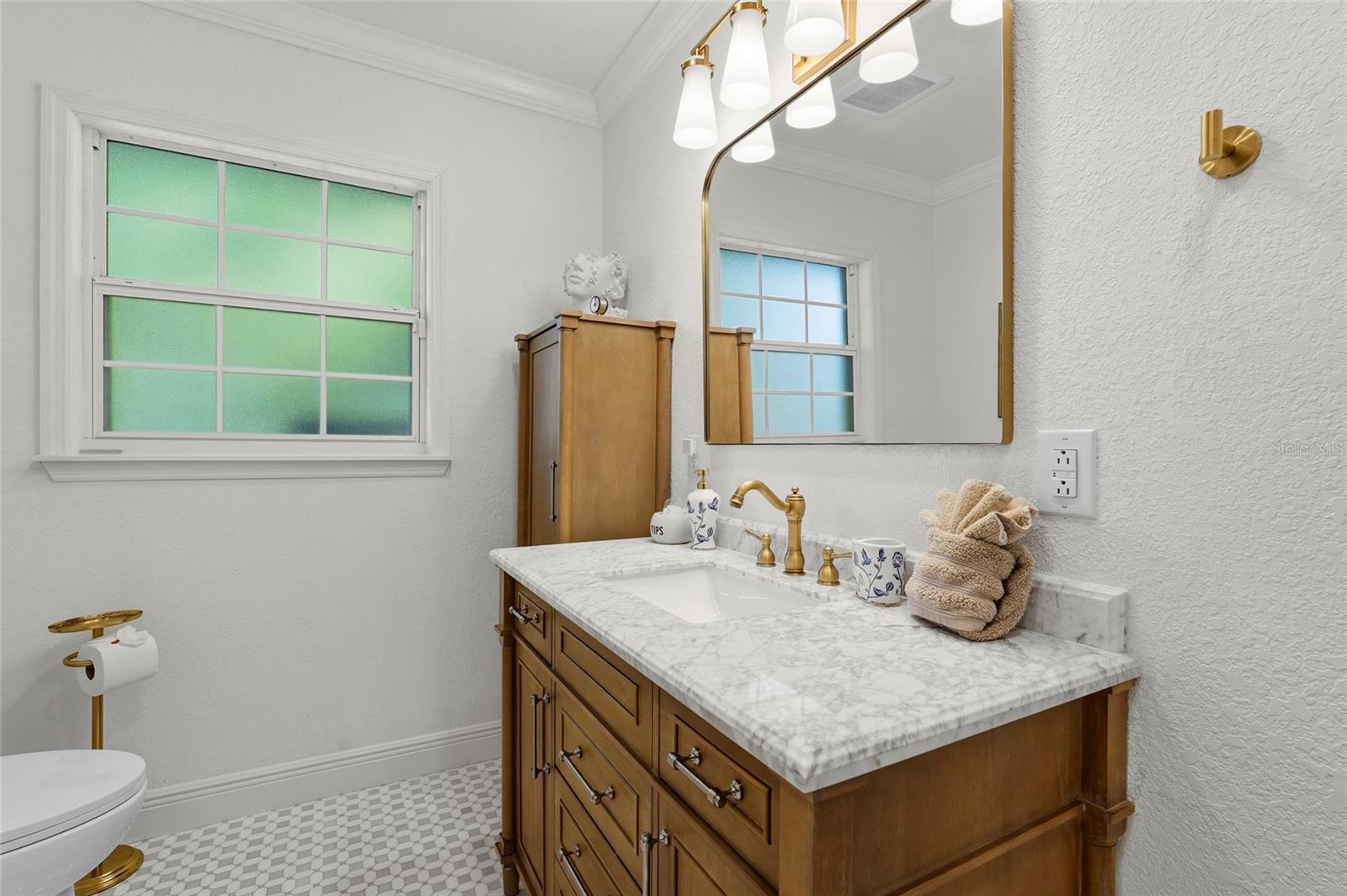 7746 WESTMORELAND DR, SARASOTA, FL, 34243