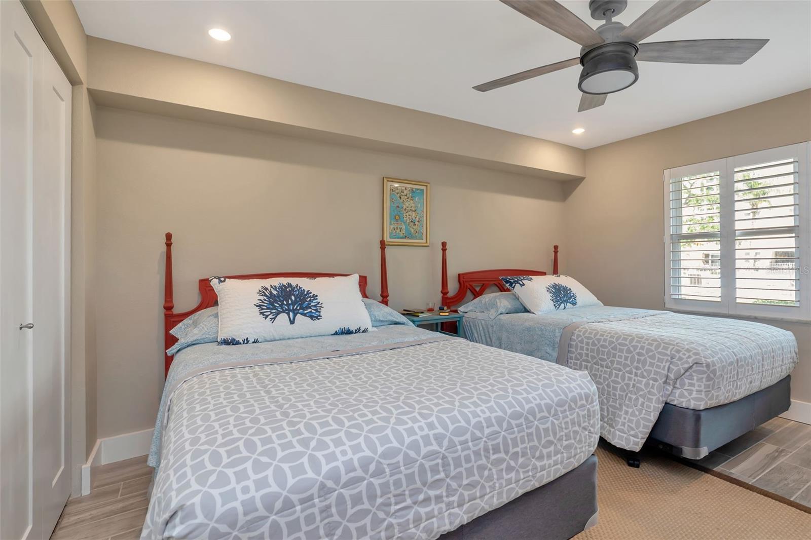 620 EDGEWATER DR #102, DUNEDIN, FL, 34698
