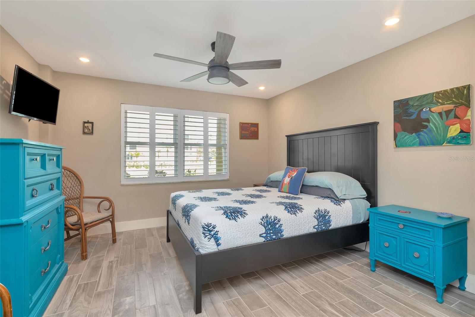 620 EDGEWATER DR #102, DUNEDIN, FL, 34698