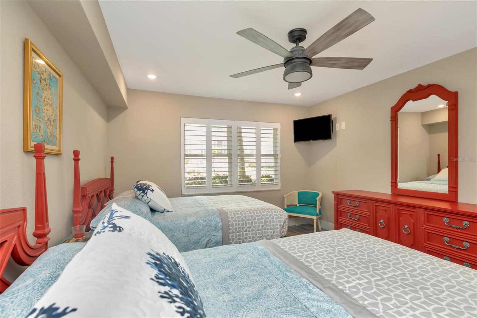 620 EDGEWATER DR #102, DUNEDIN, FL, 34698