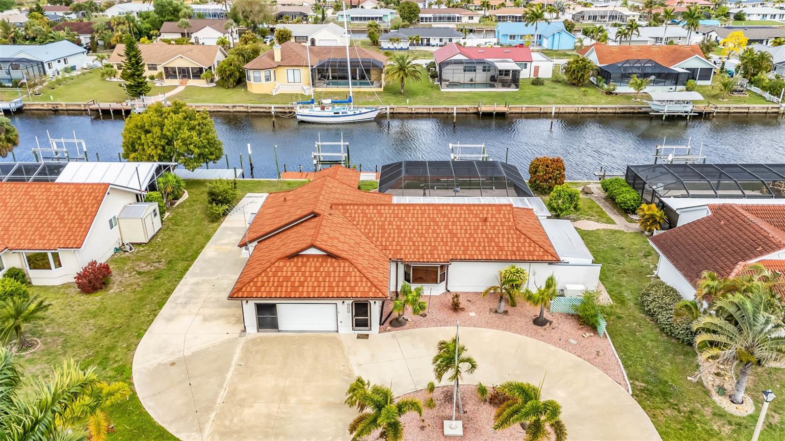 238 FRY TER SE, PORT CHARLOTTE, FL, 33952
