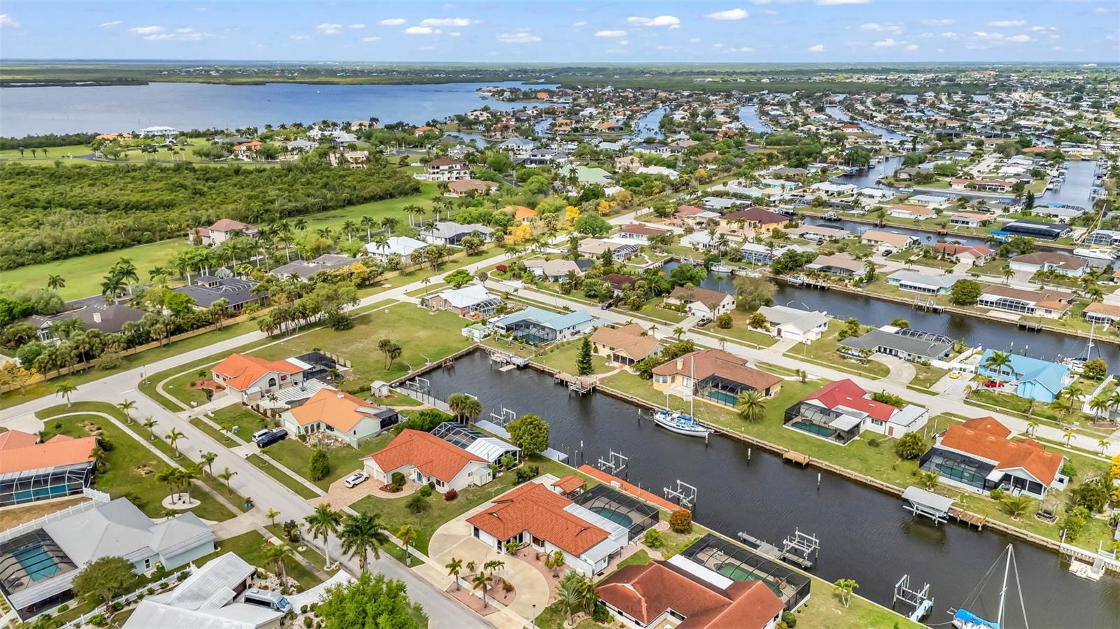 238 FRY TER SE, PORT CHARLOTTE, FL, 33952