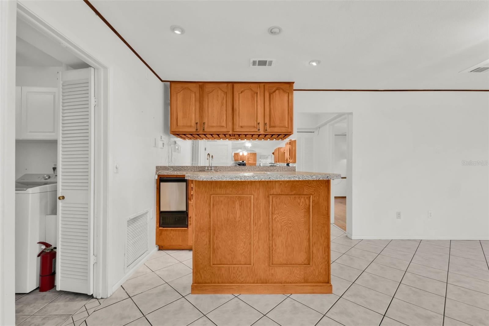 238 FRY TER SE, PORT CHARLOTTE, FL, 33952