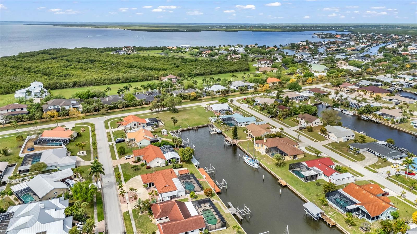 238 FRY TER SE, PORT CHARLOTTE, FL, 33952