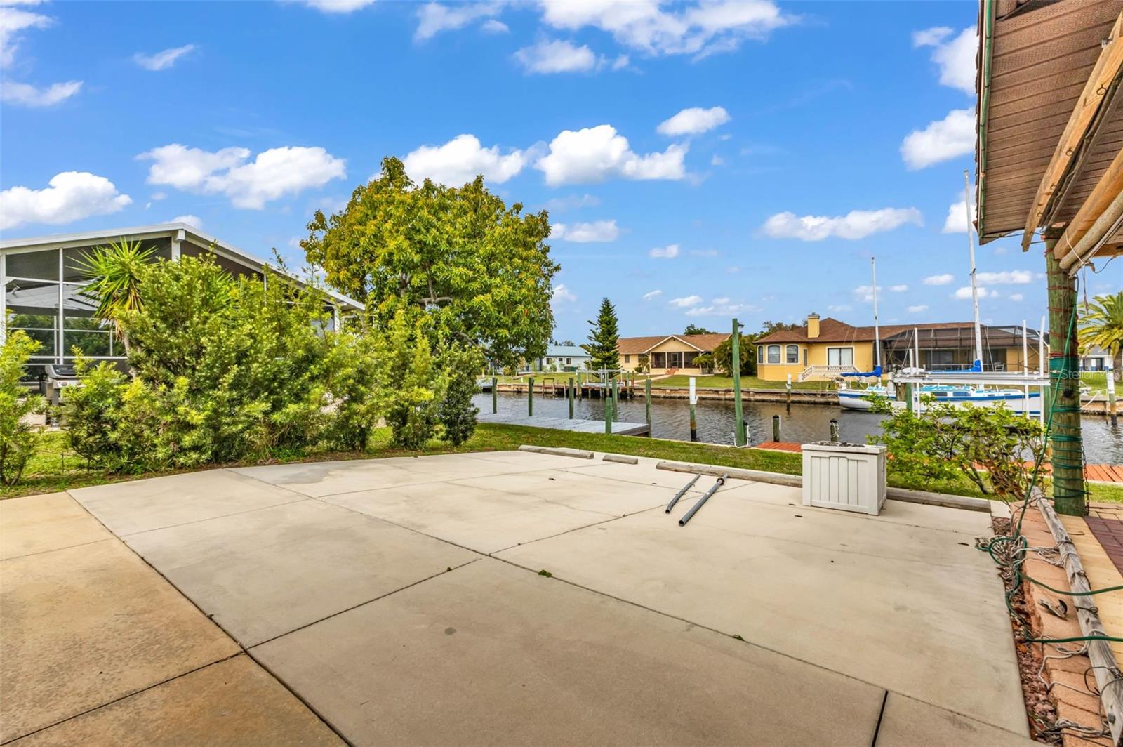 238 FRY TER SE, PORT CHARLOTTE, FL, 33952