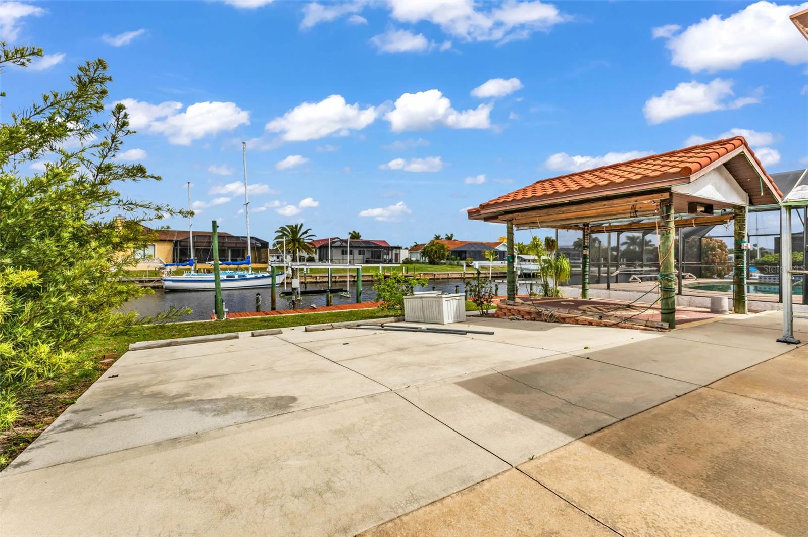 238 FRY TER SE, PORT CHARLOTTE, FL, 33952