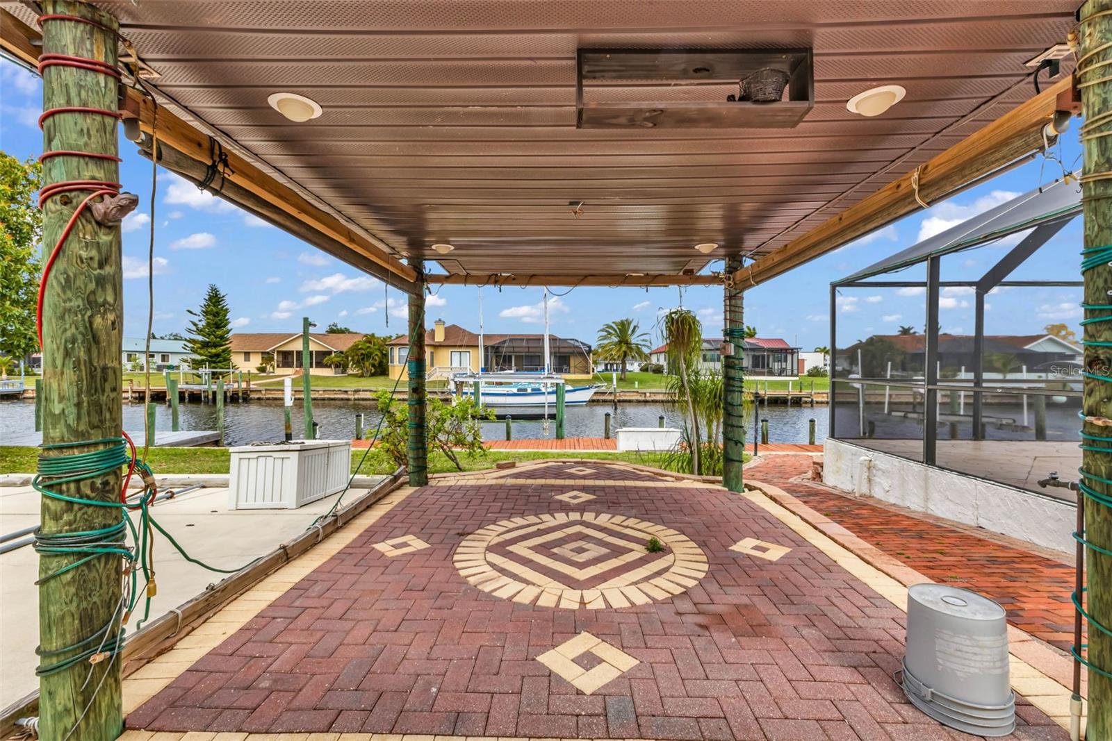 238 FRY TER SE, PORT CHARLOTTE, FL, 33952