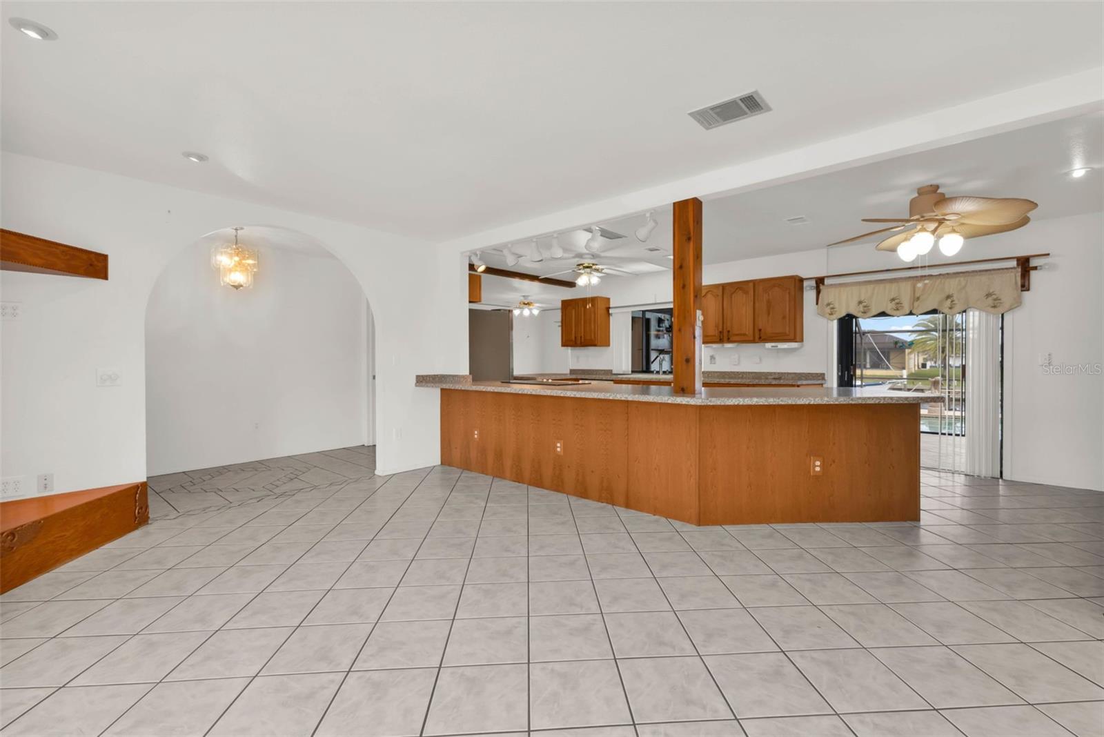 238 FRY TER SE, PORT CHARLOTTE, FL, 33952