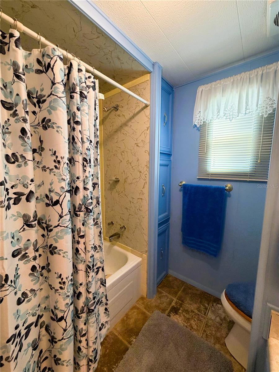 121 AZALEA TRL, LEESBURG, FL, 34748