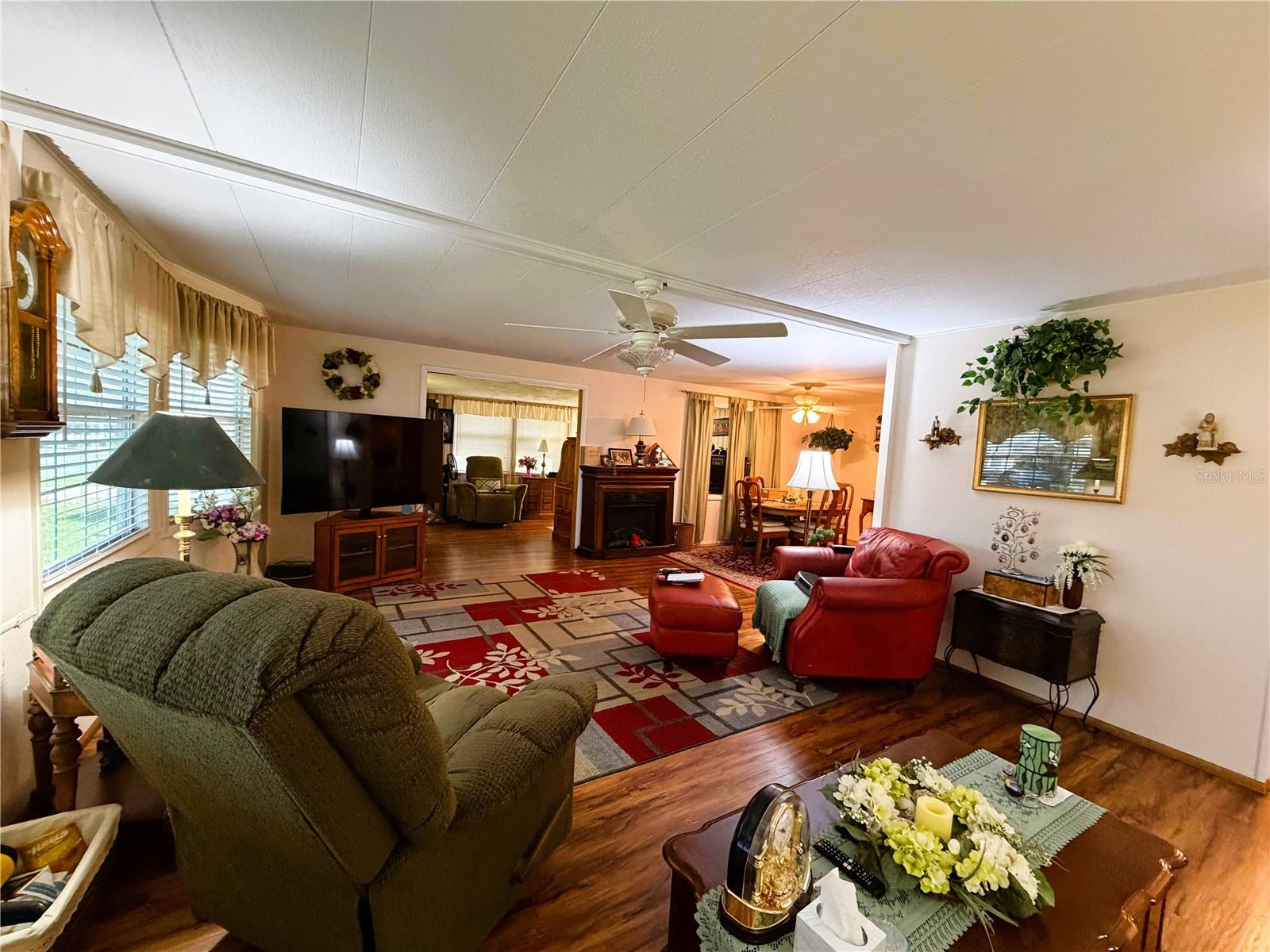 121 AZALEA TRL, LEESBURG, FL, 34748