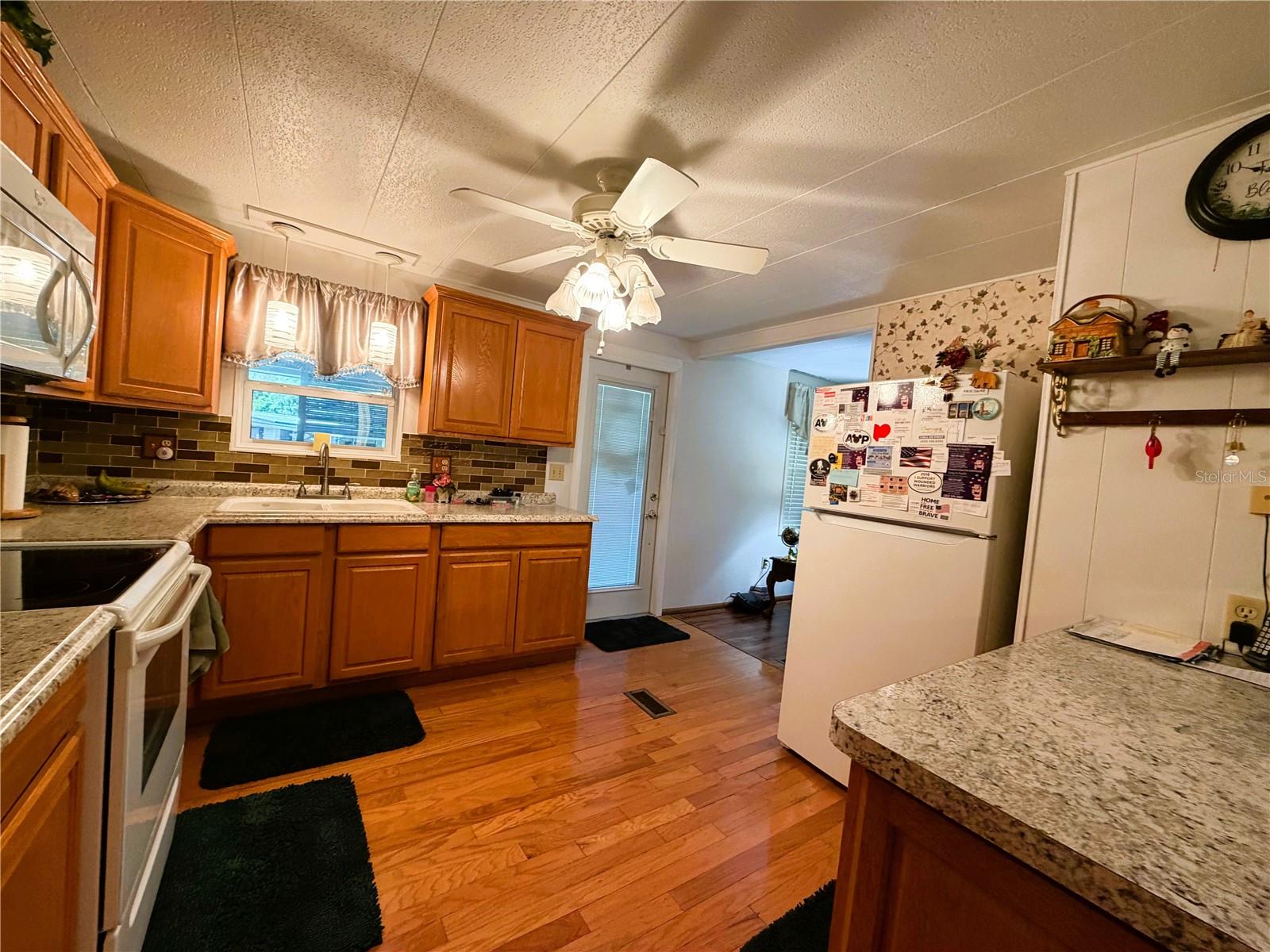 121 AZALEA TRL, LEESBURG, FL, 34748