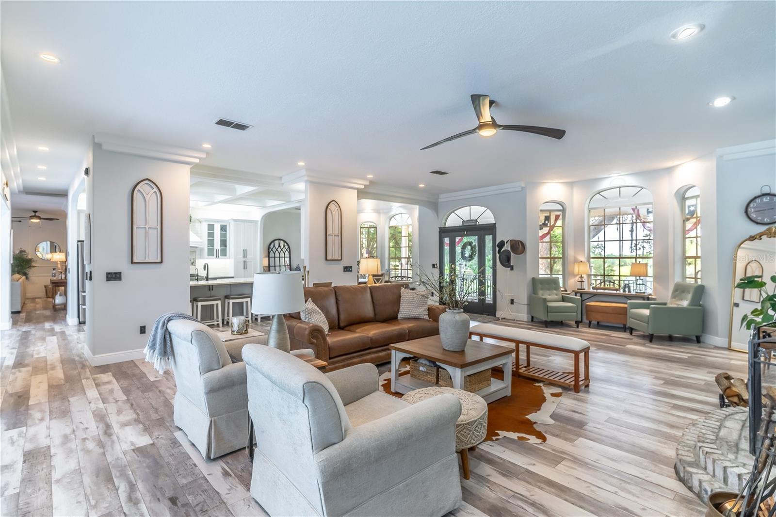 23100 SE HIGHWAY 42, UMATILLA, FL, 32784
