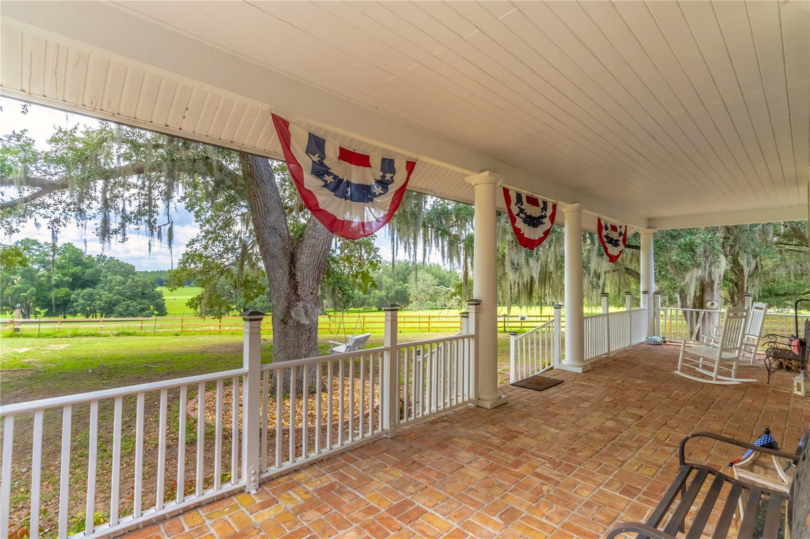 23100 SE HIGHWAY 42, UMATILLA, FL, 32784