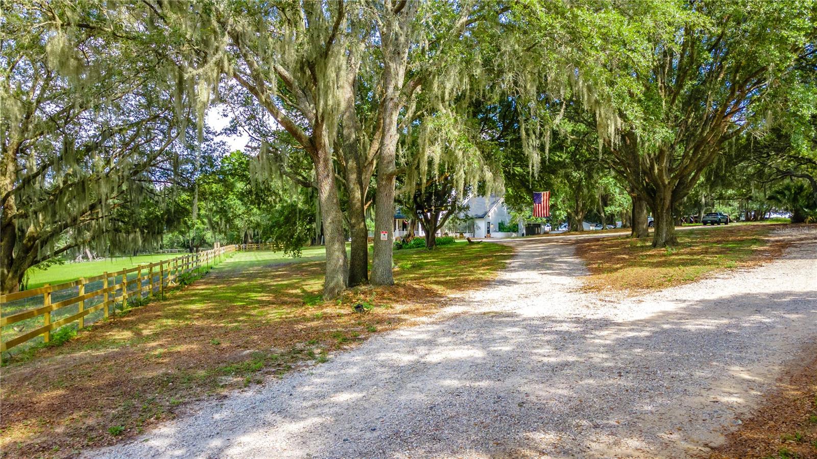 23100 SE HIGHWAY 42, UMATILLA, FL, 32784