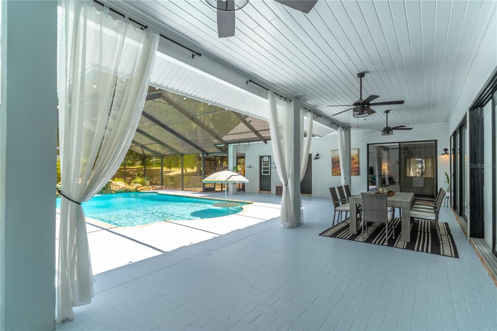 23100 SE HIGHWAY 42, UMATILLA, FL, 32784