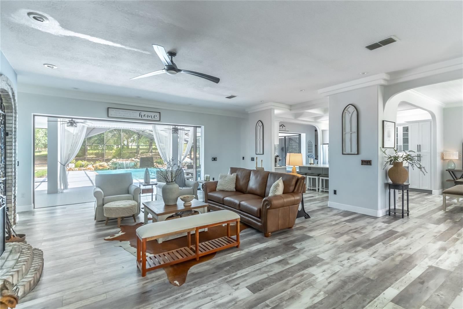 23100 SE HIGHWAY 42, UMATILLA, FL, 32784