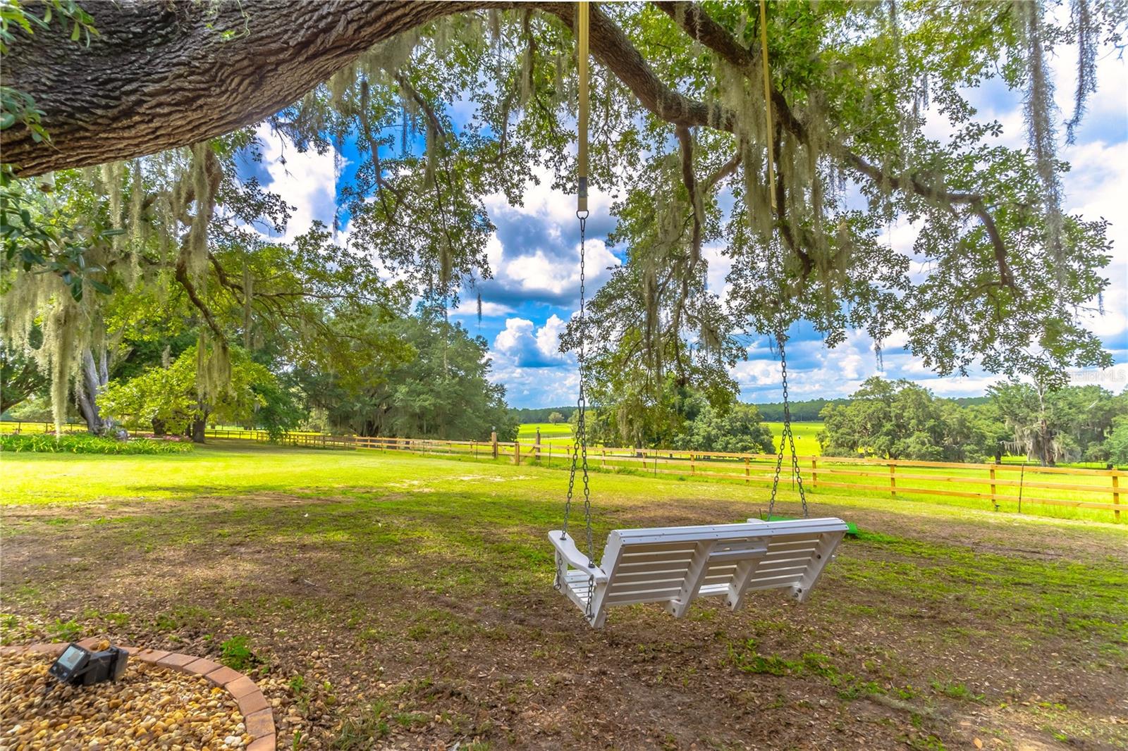 23100 SE HIGHWAY 42, UMATILLA, FL, 32784