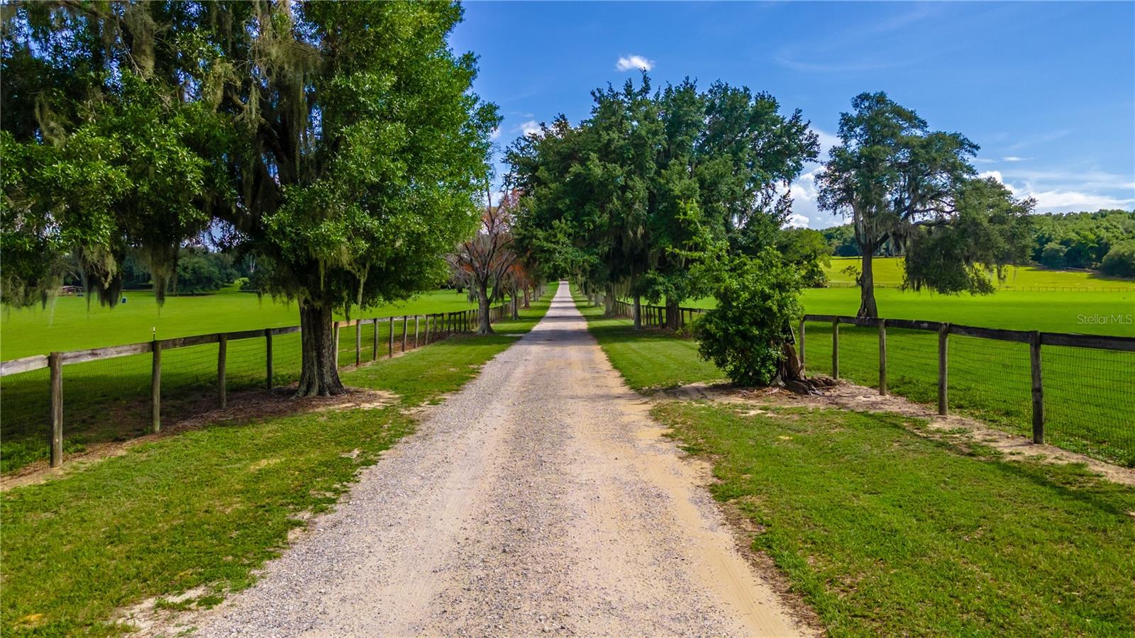 23100 SE HIGHWAY 42, UMATILLA, FL, 32784