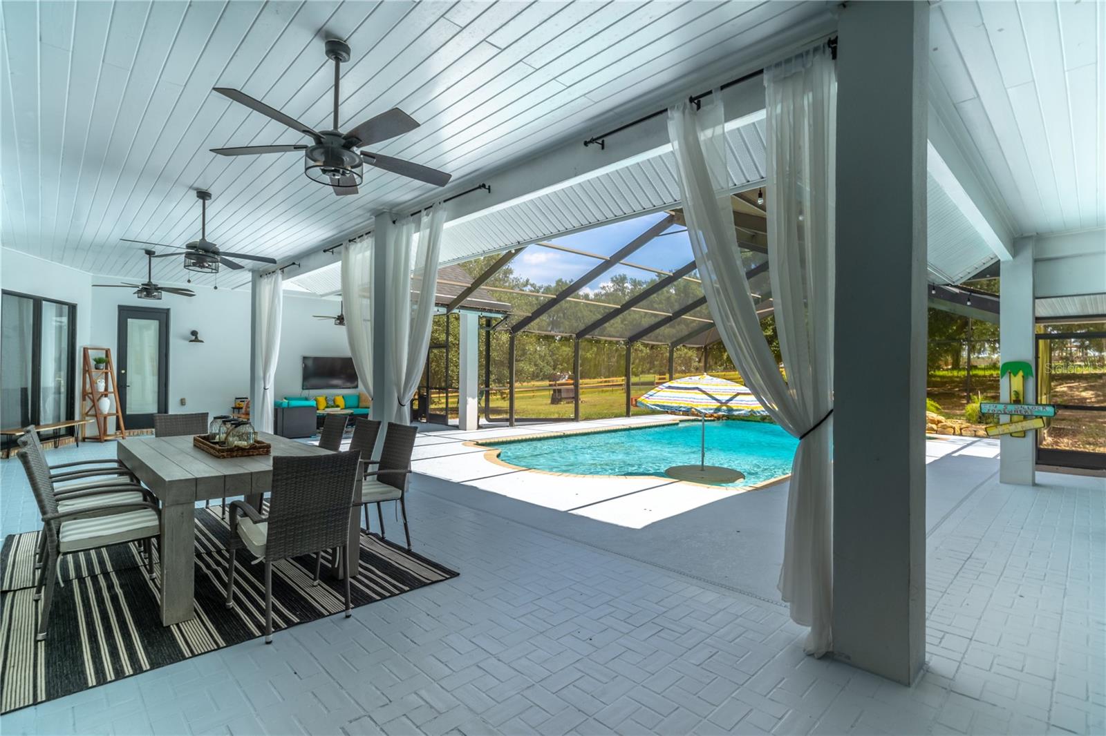 23100 SE HIGHWAY 42, UMATILLA, FL, 32784