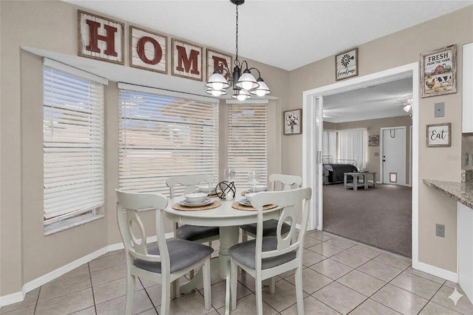 285 MARK TWAIN LN, ROTONDA WEST, FL, 33947