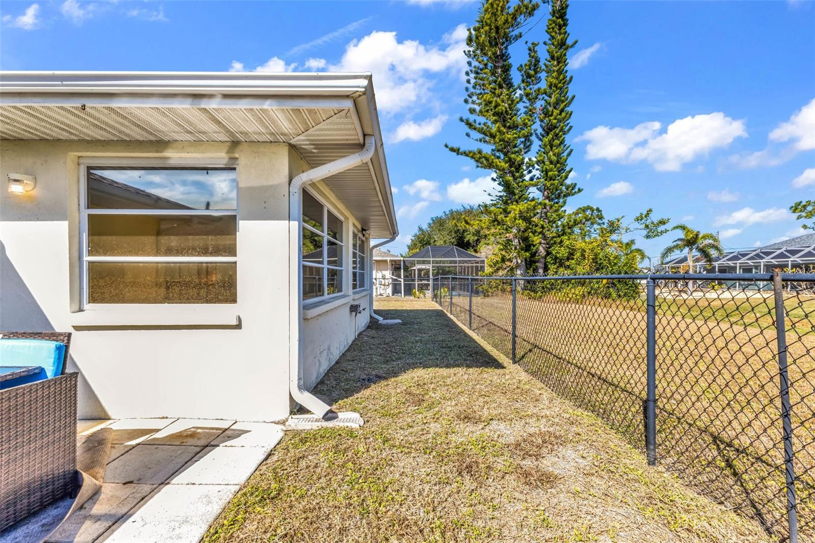 285 MARK TWAIN LN, ROTONDA WEST, FL, 33947