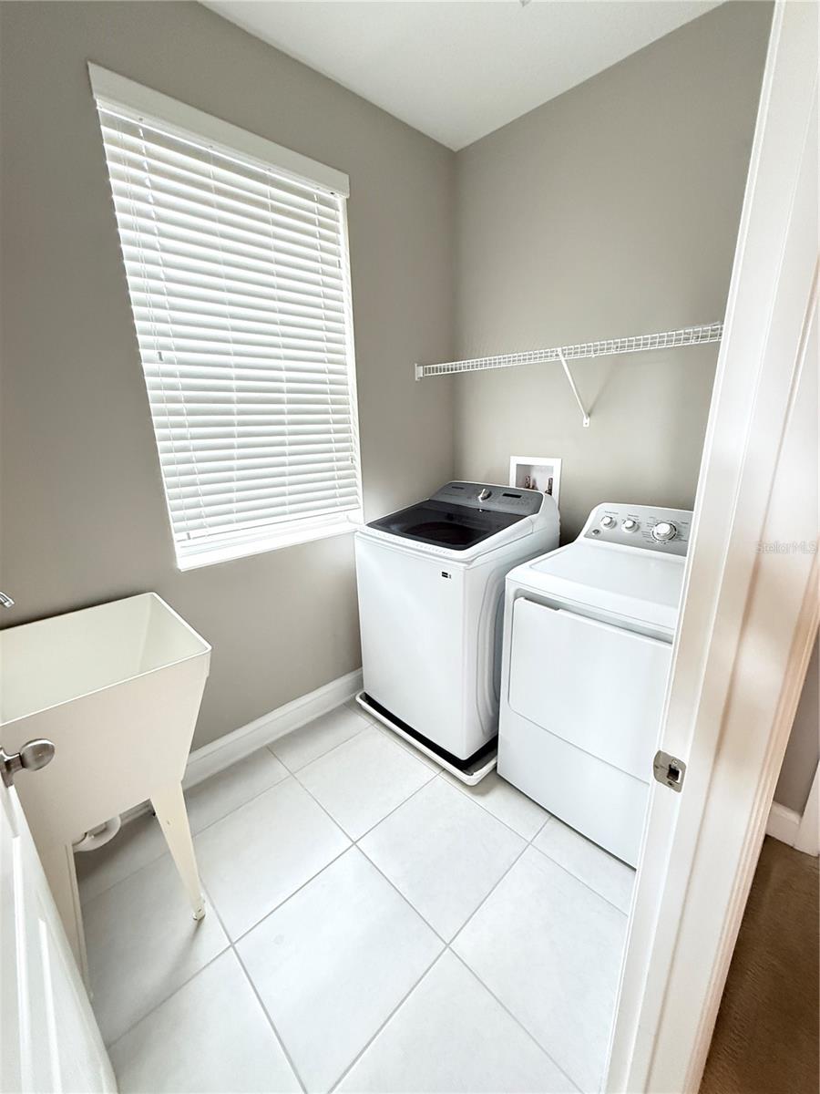 8025 NAVEL ORANGE LN, WINTER GARDEN, FL, 34787