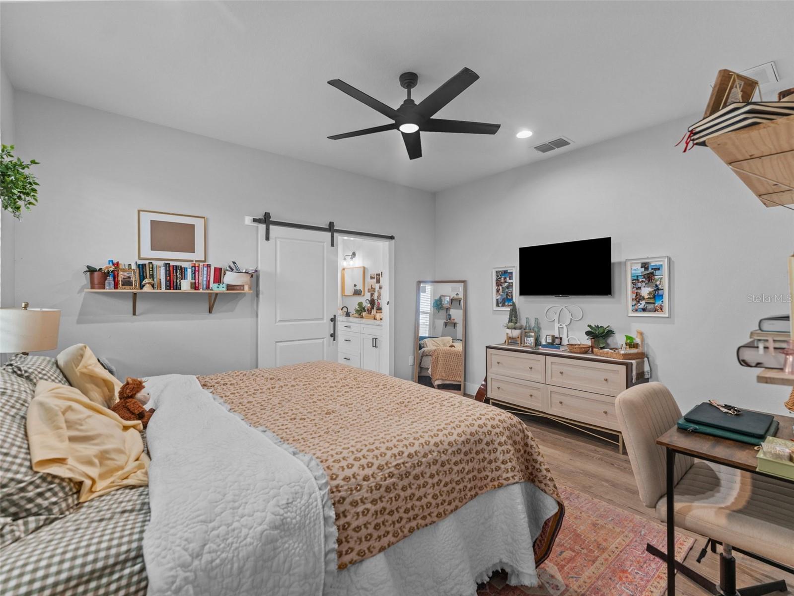3103 W LEROY ST, TAMPA, FL, 33607