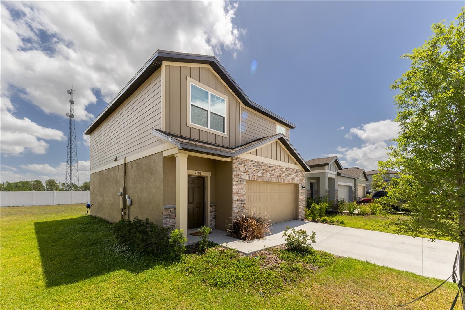 8688 SPORTSMAN LOOP, GROVELAND, FL, 34736