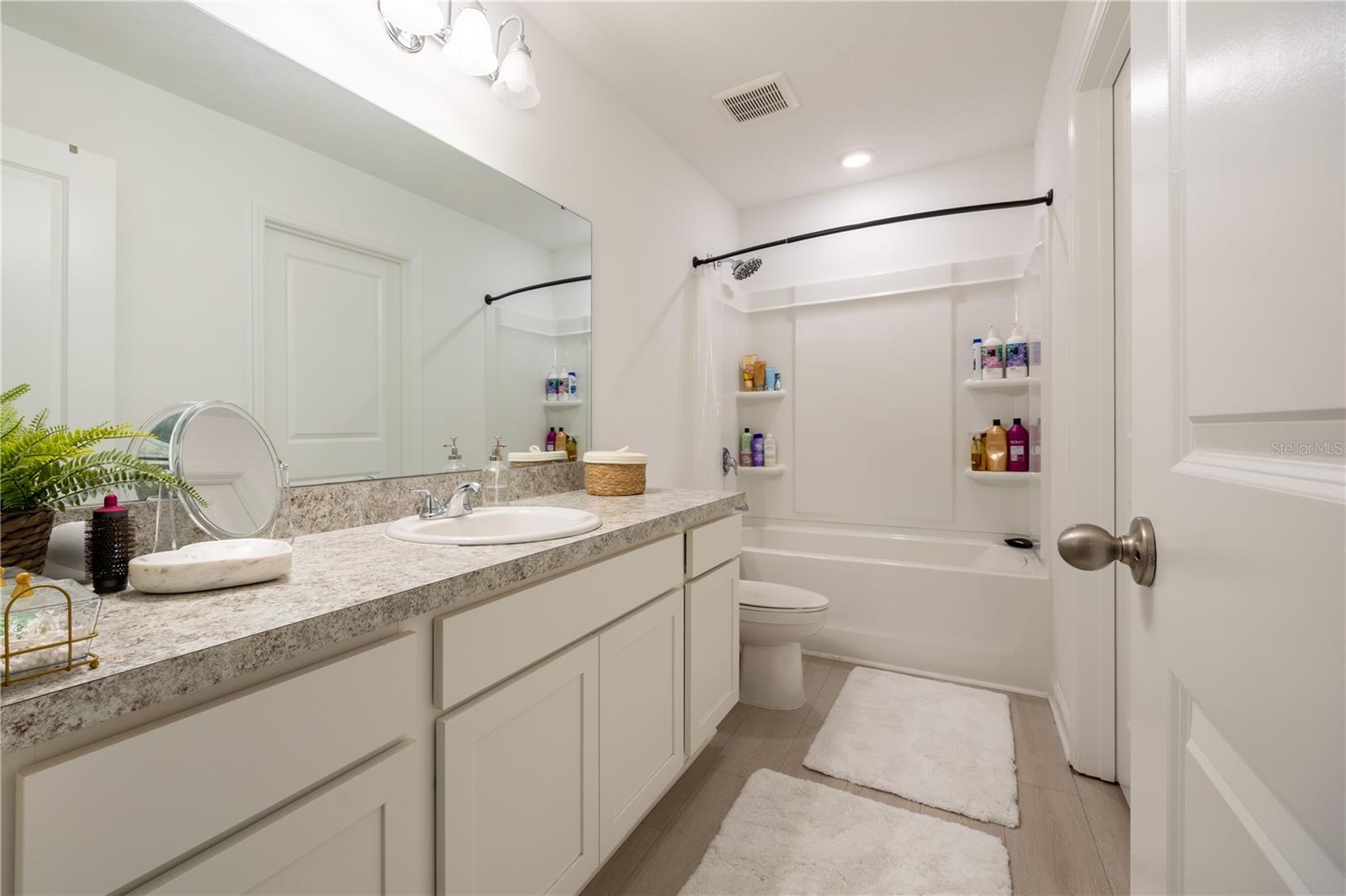 8688 SPORTSMAN LOOP, GROVELAND, FL, 34736