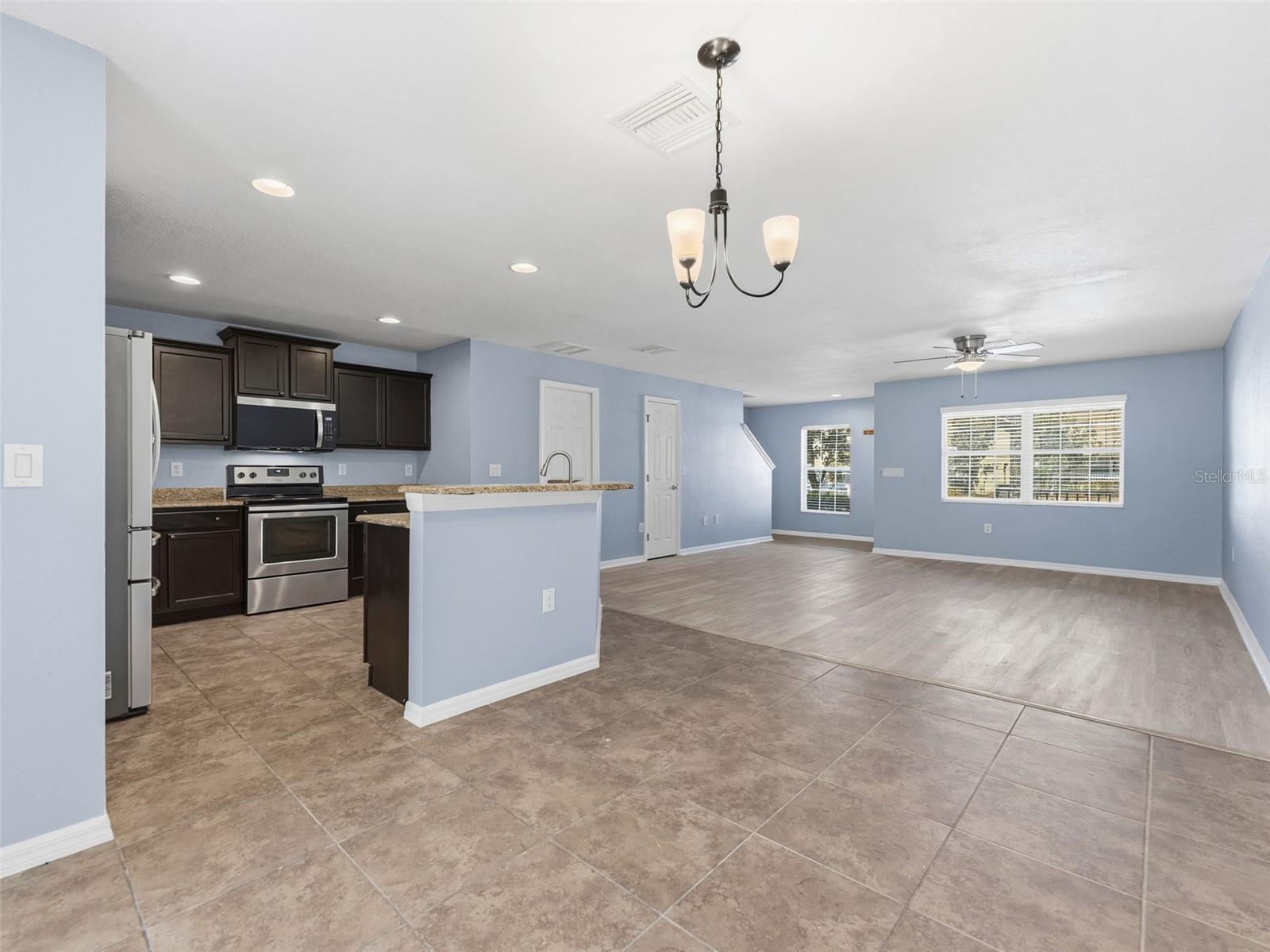 27540 DESERT WILLOW WAY, WESLEY CHAPEL, FL, 33544