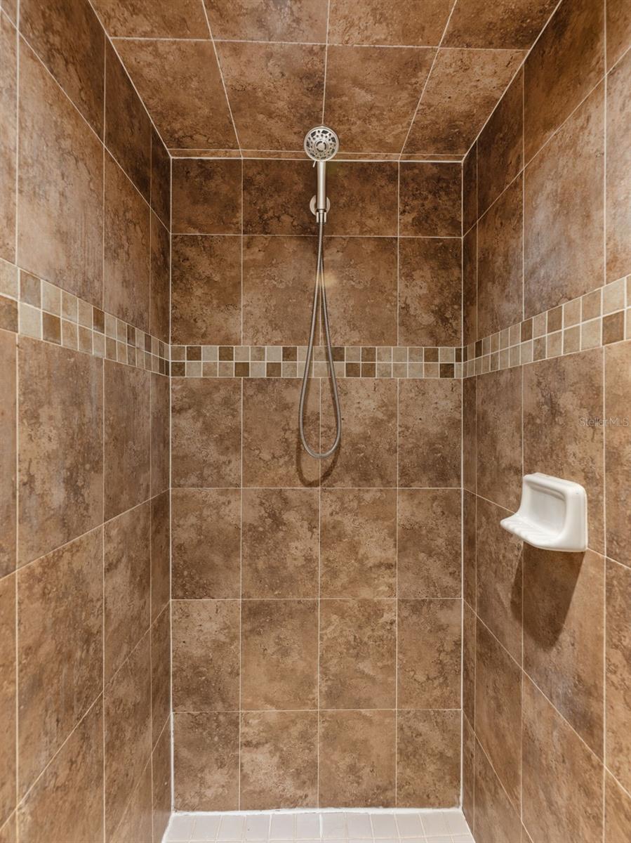 27540 DESERT WILLOW WAY, WESLEY CHAPEL, FL, 33544