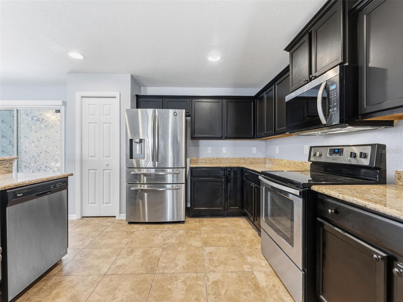 27540 DESERT WILLOW WAY, WESLEY CHAPEL, FL, 33544