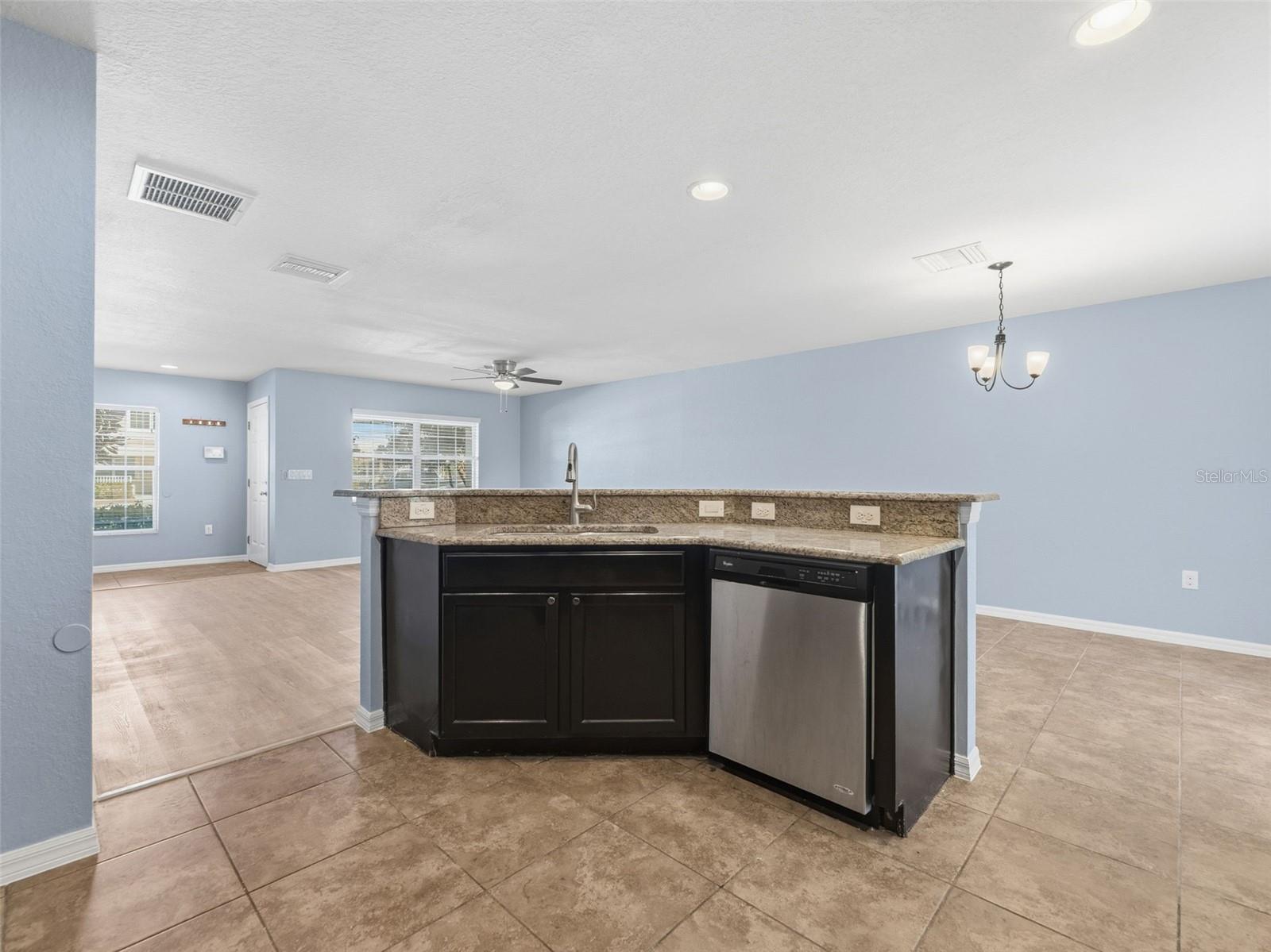 27540 DESERT WILLOW WAY, WESLEY CHAPEL, FL, 33544