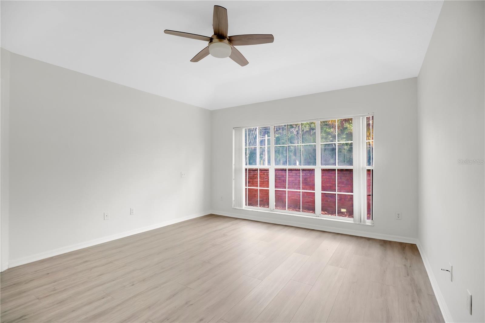 932 W CHARING CROSS CIR, LAKE MARY, FL, 32746