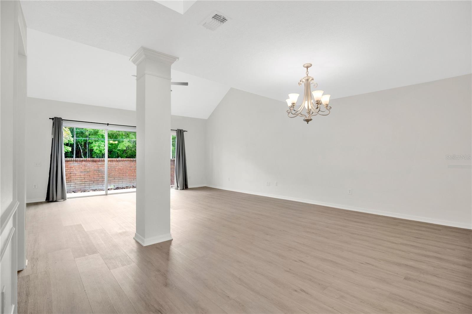 932 W CHARING CROSS CIR, LAKE MARY, FL, 32746