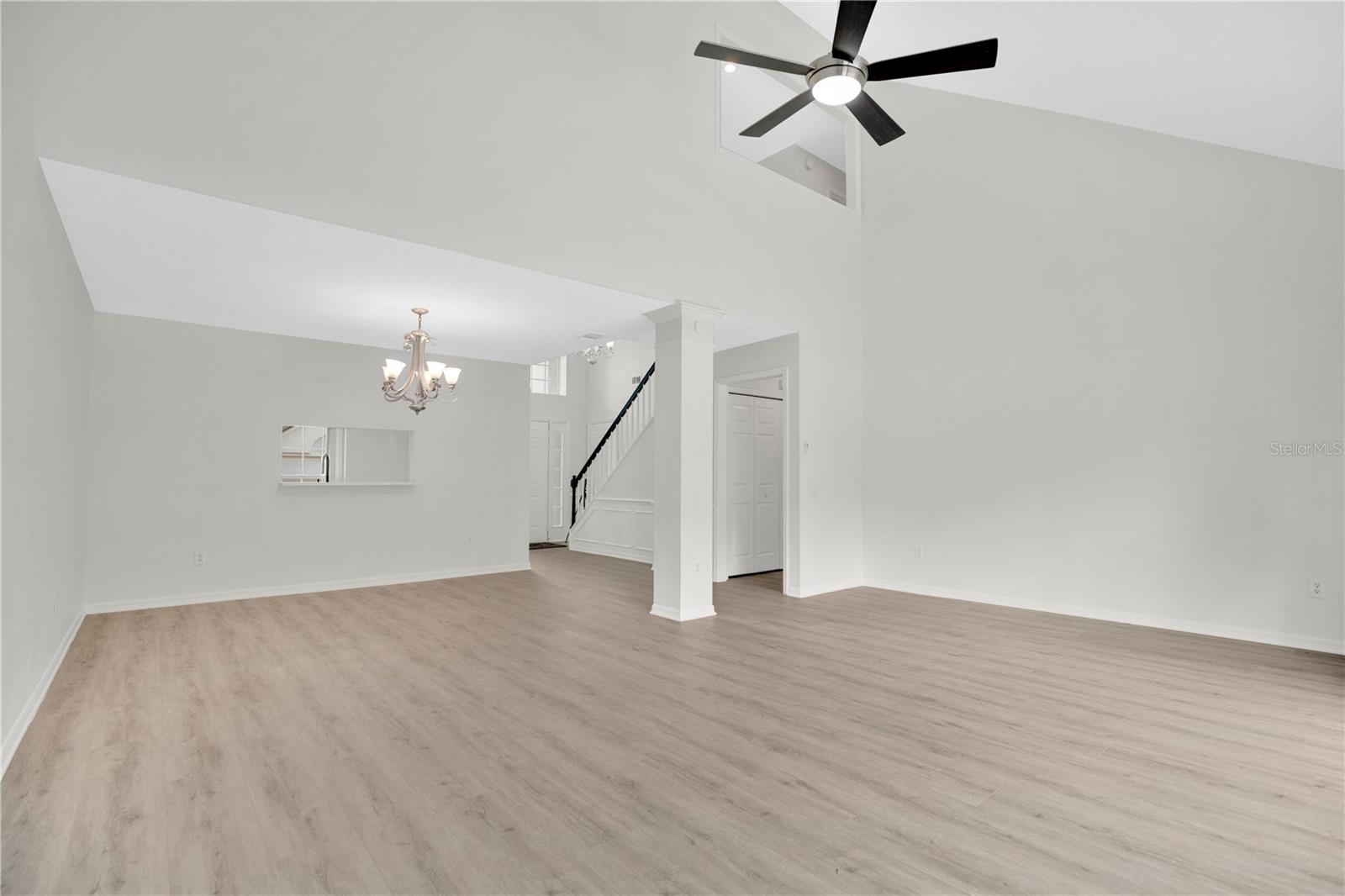 932 W CHARING CROSS CIR, LAKE MARY, FL, 32746