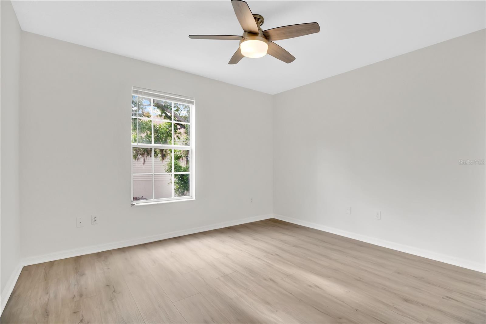 932 W CHARING CROSS CIR, LAKE MARY, FL, 32746