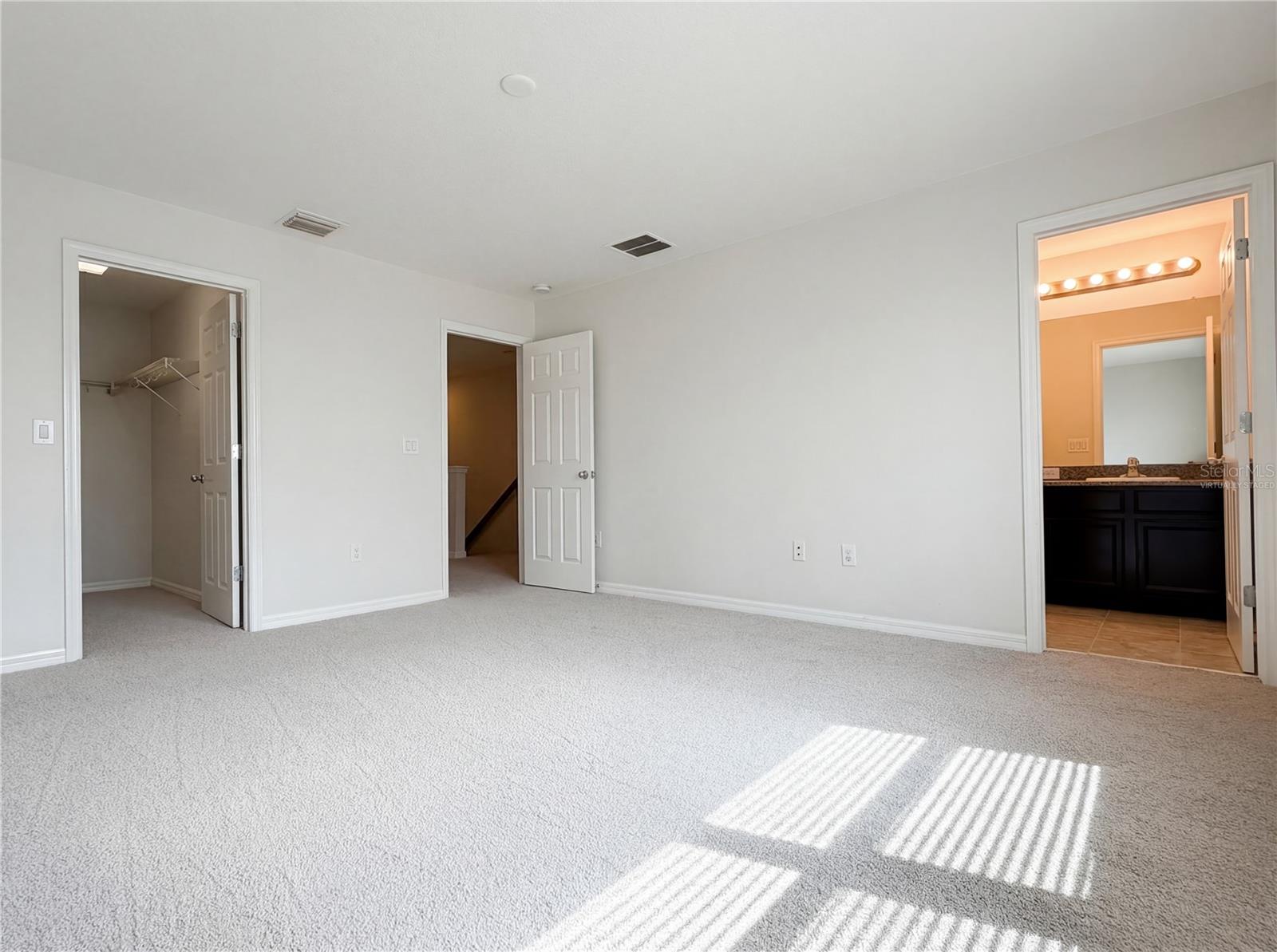 7070 WOODCHASE GLEN DR, RIVERVIEW, FL, 33578