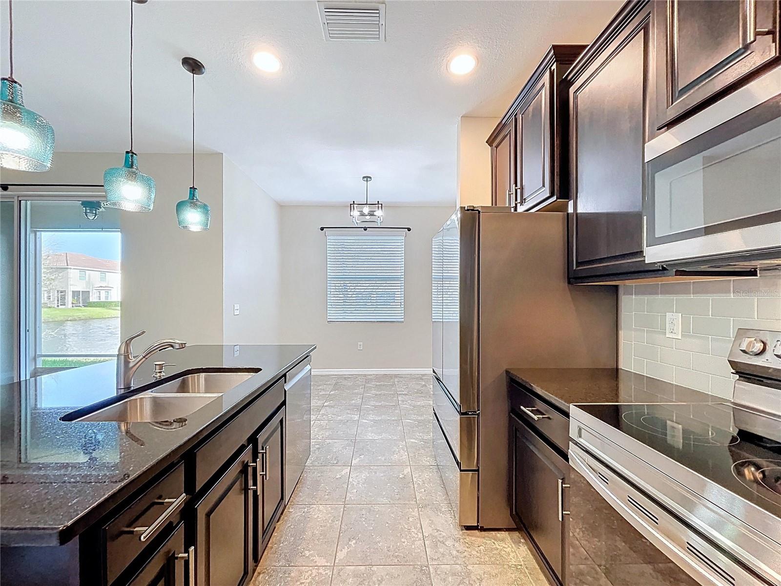 597 52ND TER N, ST PETERSBURG, FL, 33703